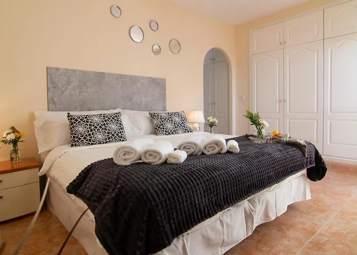 Апартаменты Sea View Pool Bbq Tenerife *